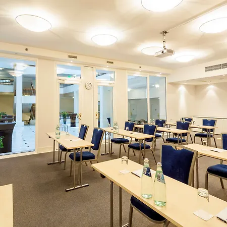 Viesnīca Radisson Blu & Spa, Daugava 4*